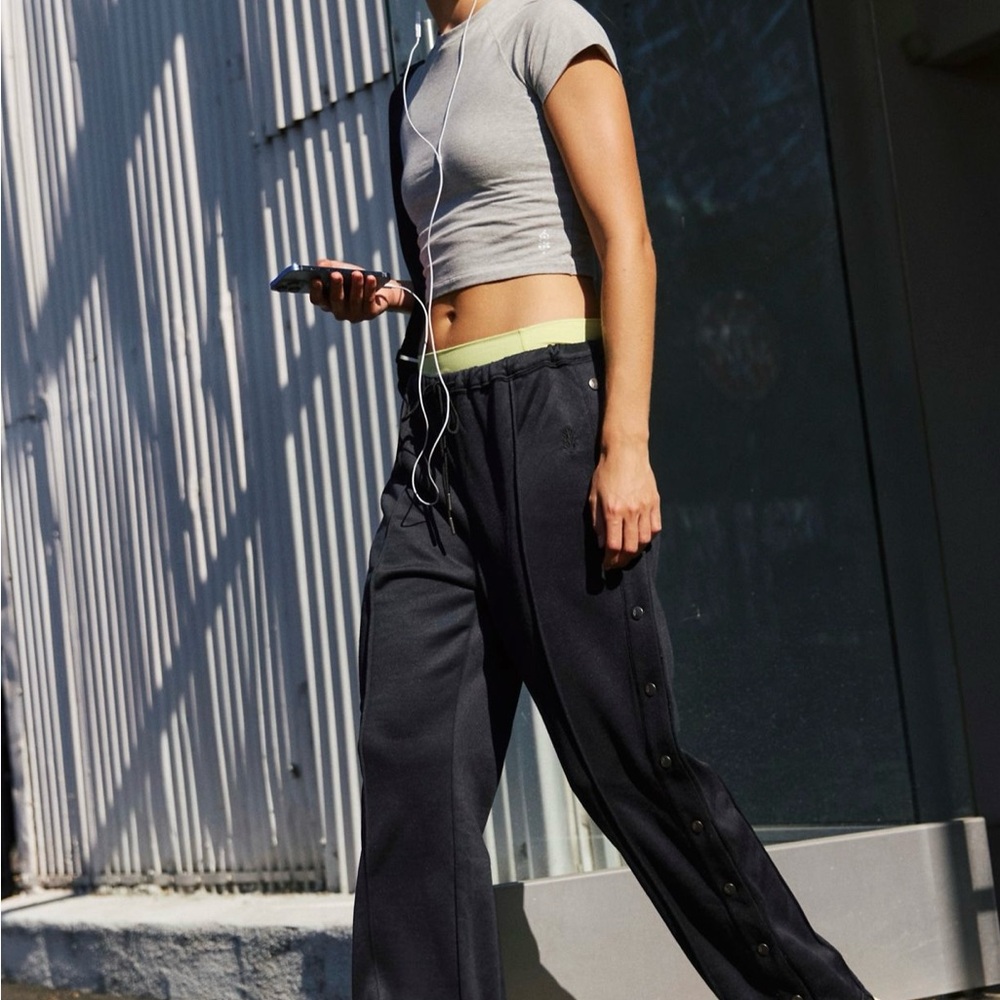 FP Movement Tear Away Sport Pants. Size L NWT